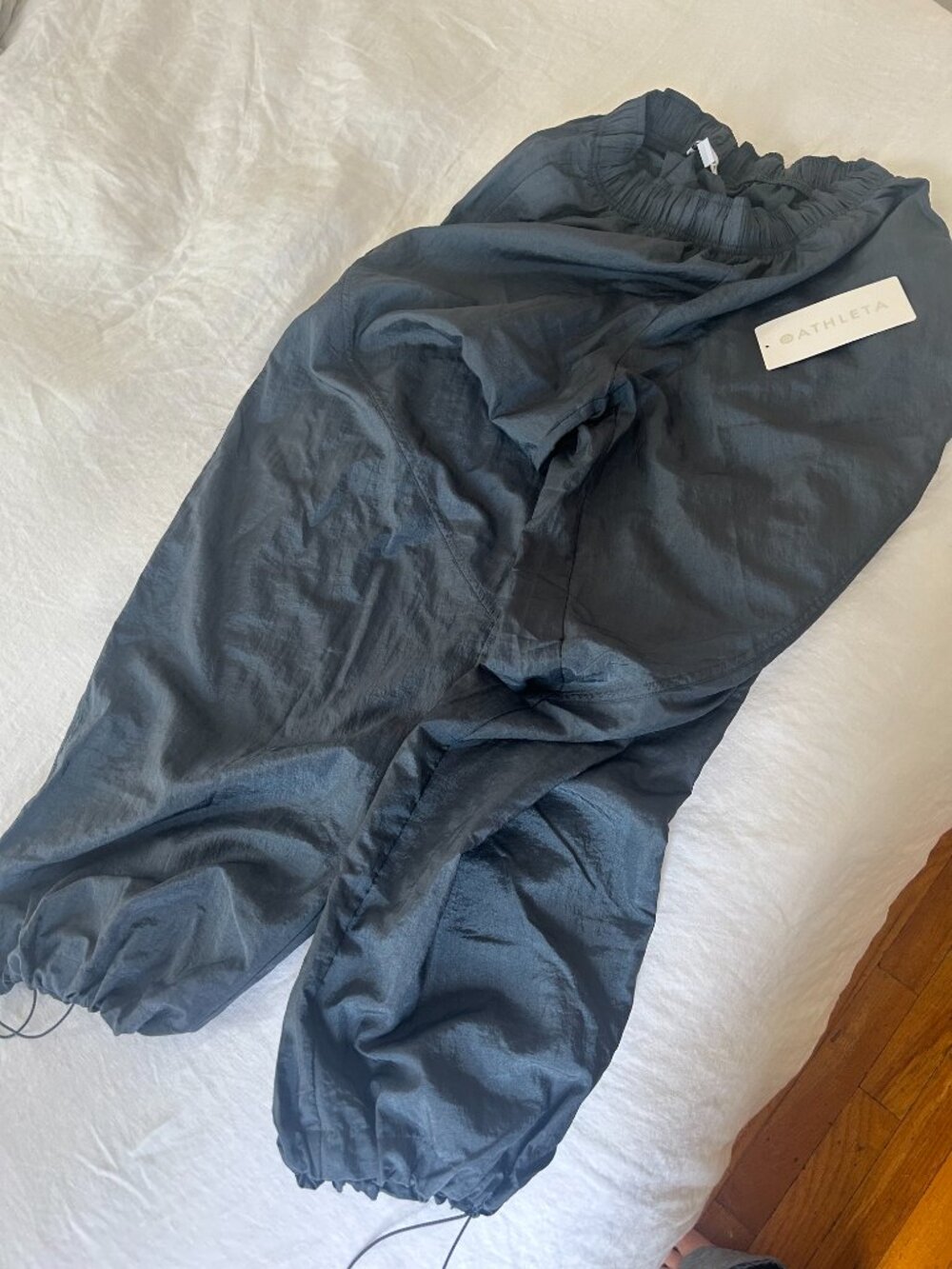 Athleta Lunar Sheen Utility Mid Rise Pant - Size Small - Charcoal Grey - Picture 2 of 5